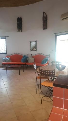 Χώρος καθιστικού στο Villa met privé zwembad in Résidence Safari Village