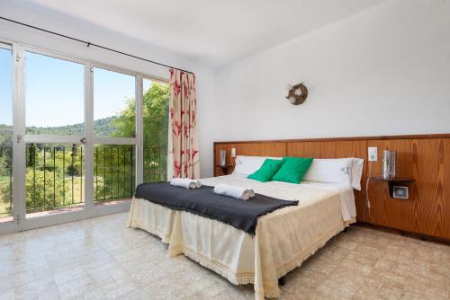 Postel nebo postele na pokoji v ubytování Villa Sa Torre with pool in Mallorca