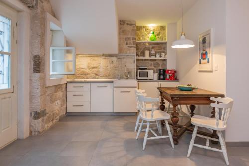 Fotografie z fotogalerie ubytování Apartment Rustical v destinaci Baška Voda