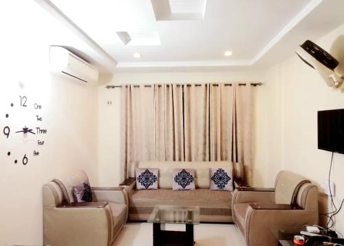 Gallery image of One Bedroom Apartment in Bahria town in Rawalpindi