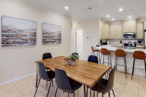 Horseshoe Bay Haven – Photos 4