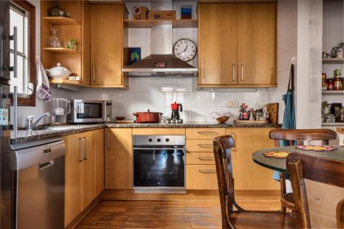 Imagen de la galería de Happy Nest in Pals Village, en Pals