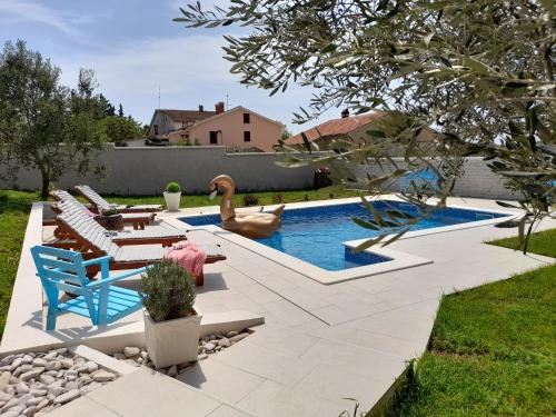 Mel&Stef, Charming house, apartment with private swimming pool ideal for family vacation