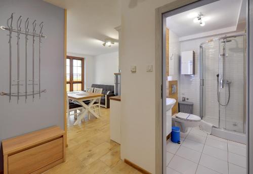 Gallery image of Karpacz4you -"PRZY DEPTAKU" Apartament z Garażem - Wakacje 2024 in Karpacz