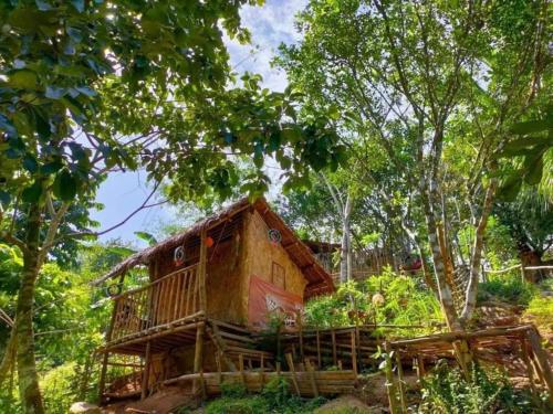 Taman di luar Singalong Nature Campsite Hill