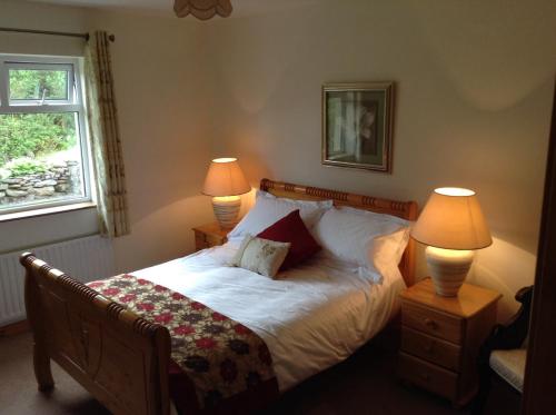 Кровать или кровати в номере Glencurrah House B&B