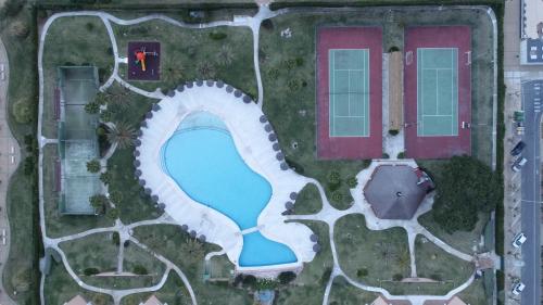 Attività di tennis o squash presso l'appartamento o nelle vicinanze