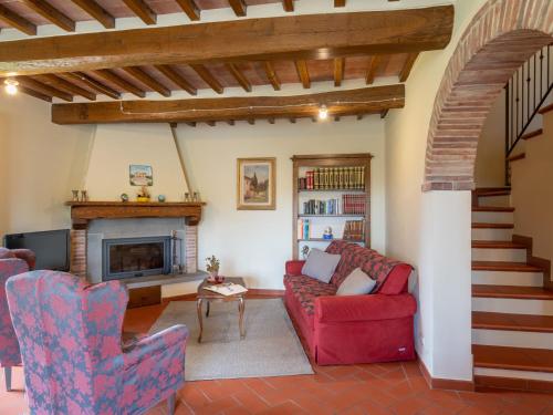 Χώρος καθιστικού στο Holiday Home Casale il Giglio-1 by Interhome