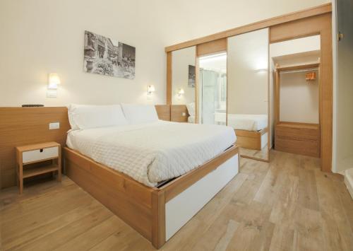 Apartments Florence - Dragomanni Apartment with Garden