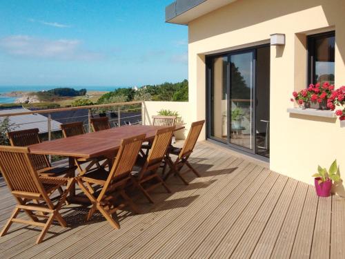 Holiday Home Maison de Plain Pied - Vue Mer by Interhome
