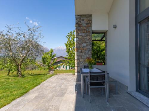 Vonkajšia záhrada v ubytovaní Holiday Home Baila - CCO511 by Interhome