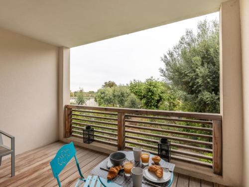 Balkón nebo terasa v ubytování Studio Résidence Cita di Sali-5 by Interhome