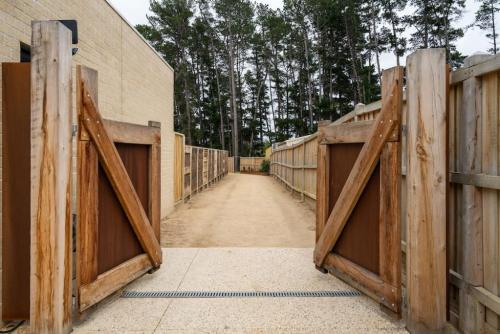 BalnarringにあるPine Beach Guest House in the Heart of Balnarringのギャラリーの写真