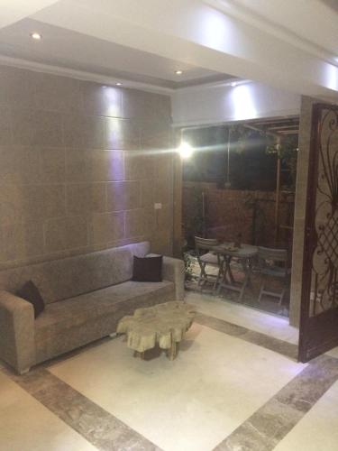 Χώρος καθιστικού στο Lady Queen Apartment