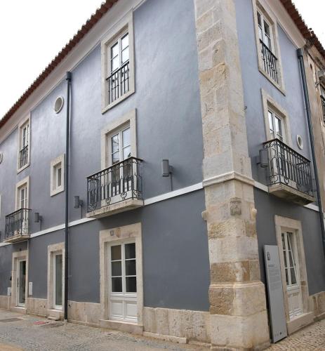 CASA DAS QUATRO CABEÇAS