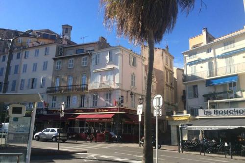 C055-Bel Appartement au coeur du Suquet