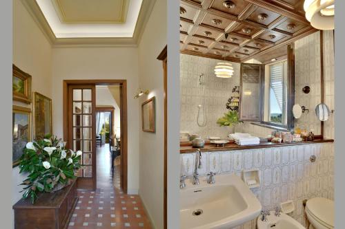 Koupelna v ubytování Villa Carlotta con piscina