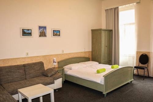Cama o camas de una habitación en Welcome Hostel & Apartments Praguecentre
