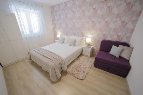 Duplex Apartment Marija near the Old Town