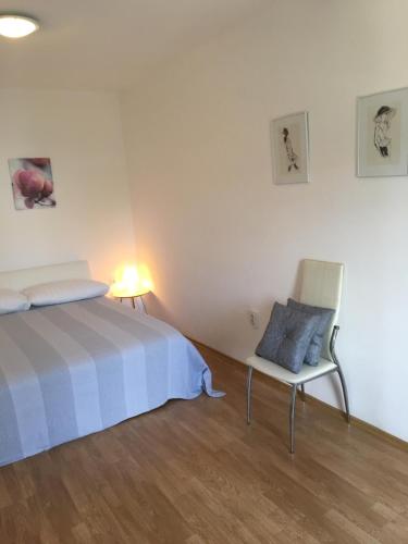 Amelia Apartment
