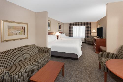 Foto da galeria de Holiday Inn Express Hotel & Suites Hampton South-Seabrook, an IHG Hotel em Seabrook