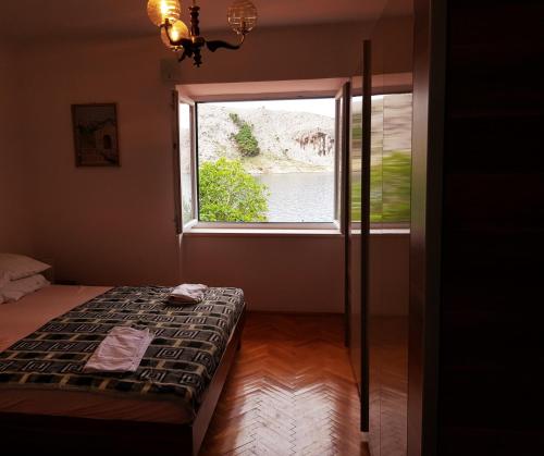 Gallery image of Family Aparments Sofija in Metajna