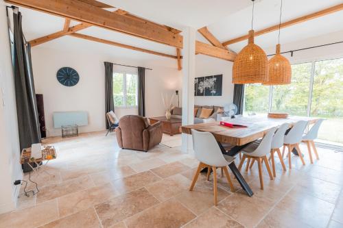 Χώρος καθιστικού στο Les Forges Villas - 4 room villa for 8 people