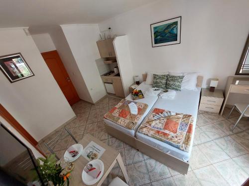Gallery image of Apartmani Dalex in Budva