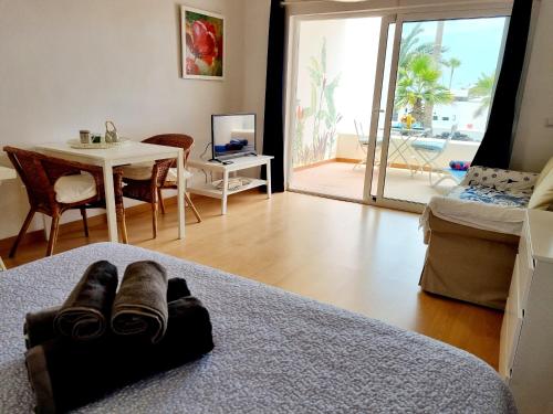 Fotografie z fotogalerie ubytování Apartamento Eduardo a primera linea del mar v destinaci Costa Teguise