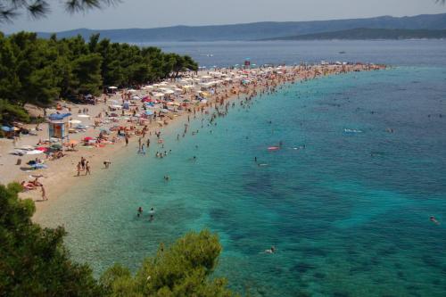 Apartment in Bol with sea view, terrace, air conditioning, Wi-Fi (155-1)