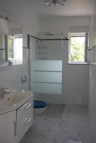 Koupelna v ubytování Apartment Seline 9 nur 200 m bis zum Strand