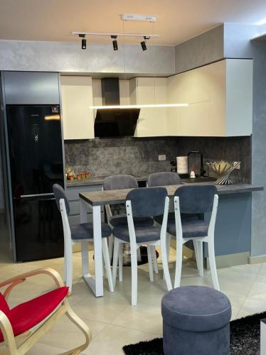 Eldi's Apartments - Image 5