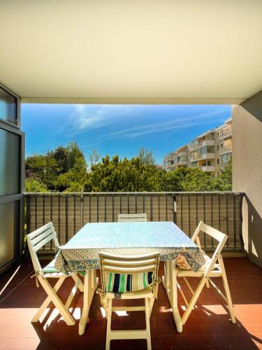 Superb Apartment With Balcony In Frejus