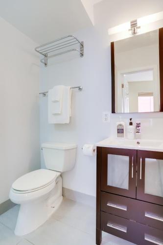 Sojourn at DuPont Place Image