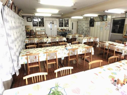 Restoran ili drugo mesto za obedovanje u objektu Azuma no Yu