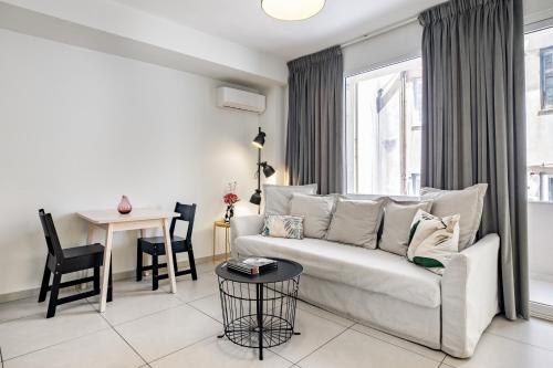 Supreme C1 Apartment in Syntagma