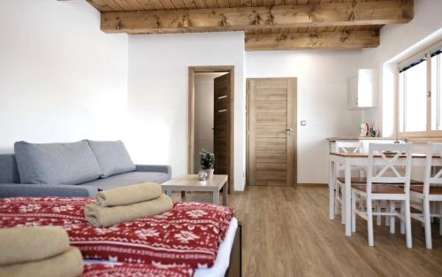 A seating area at Apartmány pod horou
