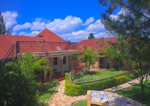 Gallery image of Montane Safaris Hotel in Fort Portal