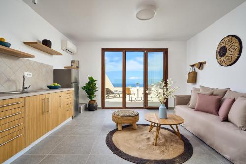 Gallery image of Casa Di Namphio Villa & Suites Anafi in Anafi