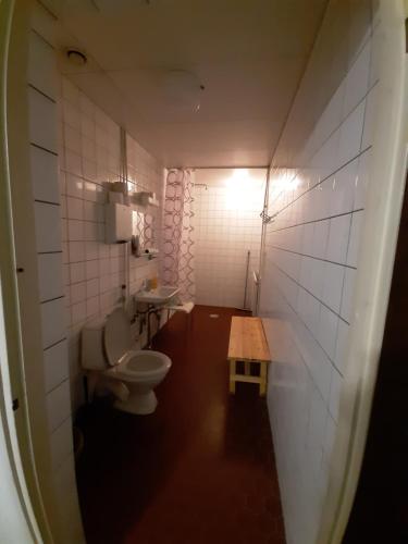 Bilik mandi di Minimotel