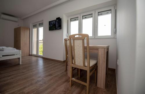 Una cama o camas en una habitación de Apartman Arijana