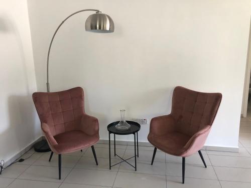 Un lugar para sentarse en Modern Luxury Apartment in the heart of Nicosia