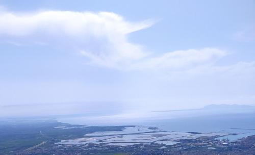 an aerial view of a city and the ocean at B&B Mariupol in Trapani