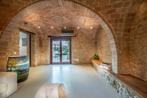 Galería fotográfica de Borgo Baccile by Vini Fantini en Crecchio