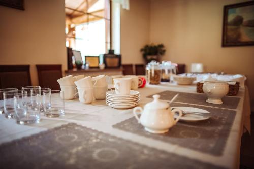 Drinks på Leśny Zakątek balia kąpielowa ognisko sauna basen rowery w cenie pobytu Realizujemy Podlaski bon turystyczny