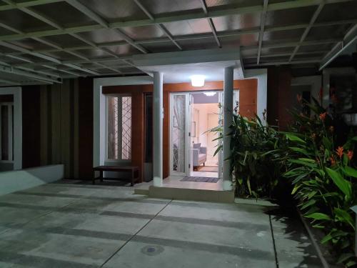 The Awan's Homeの外観または入り口