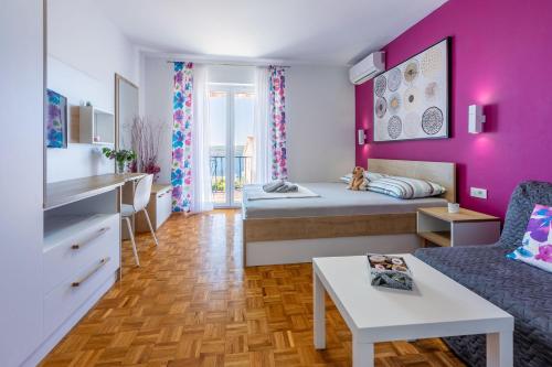 Ένα ή περισσότερα κρεβάτια σε δωμάτιο στο Apartment Mira