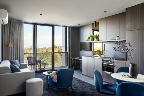 Una cocina o zona de cocina en Punthill Caroline Springs