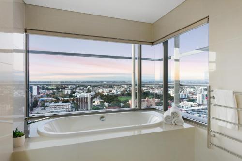 Gallery image of Astra Apartments Perth CBD in Perth