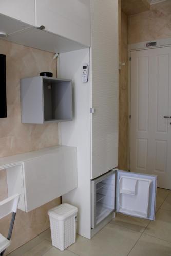 Televisyen dan/atau pusat hiburan di MEDUSA Residence B&B